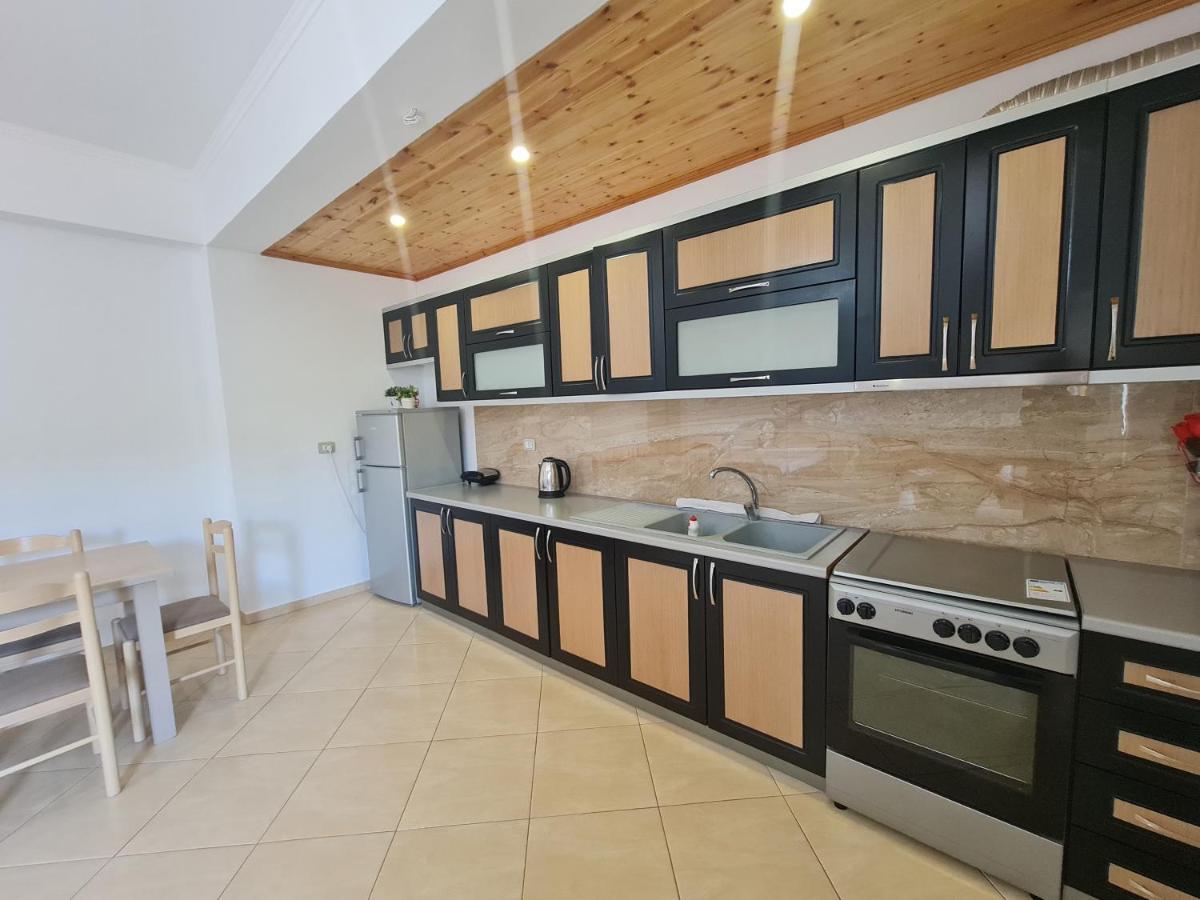 Glow Two Bedroom Apartment Ksamil Ngoại thất bức ảnh