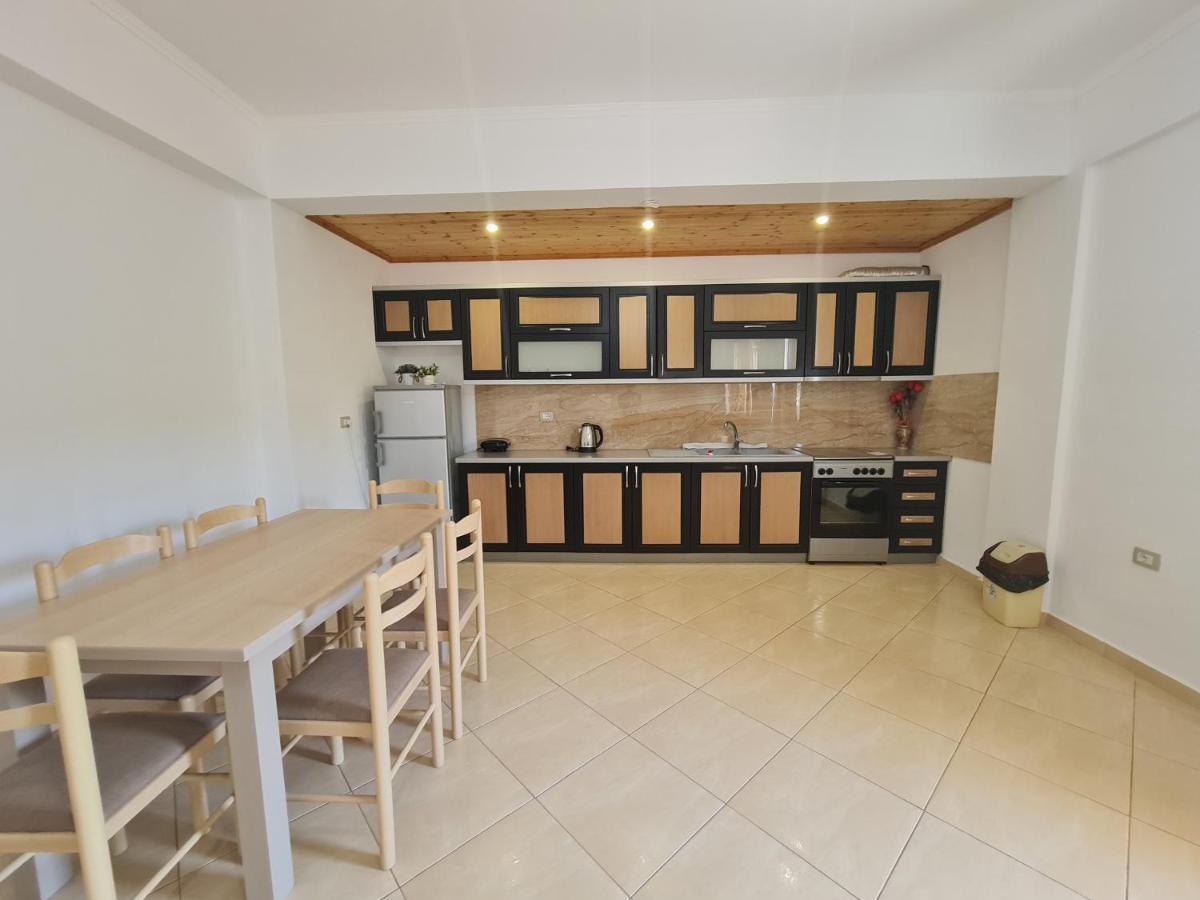 Glow Two Bedroom Apartment Ksamil Ngoại thất bức ảnh
