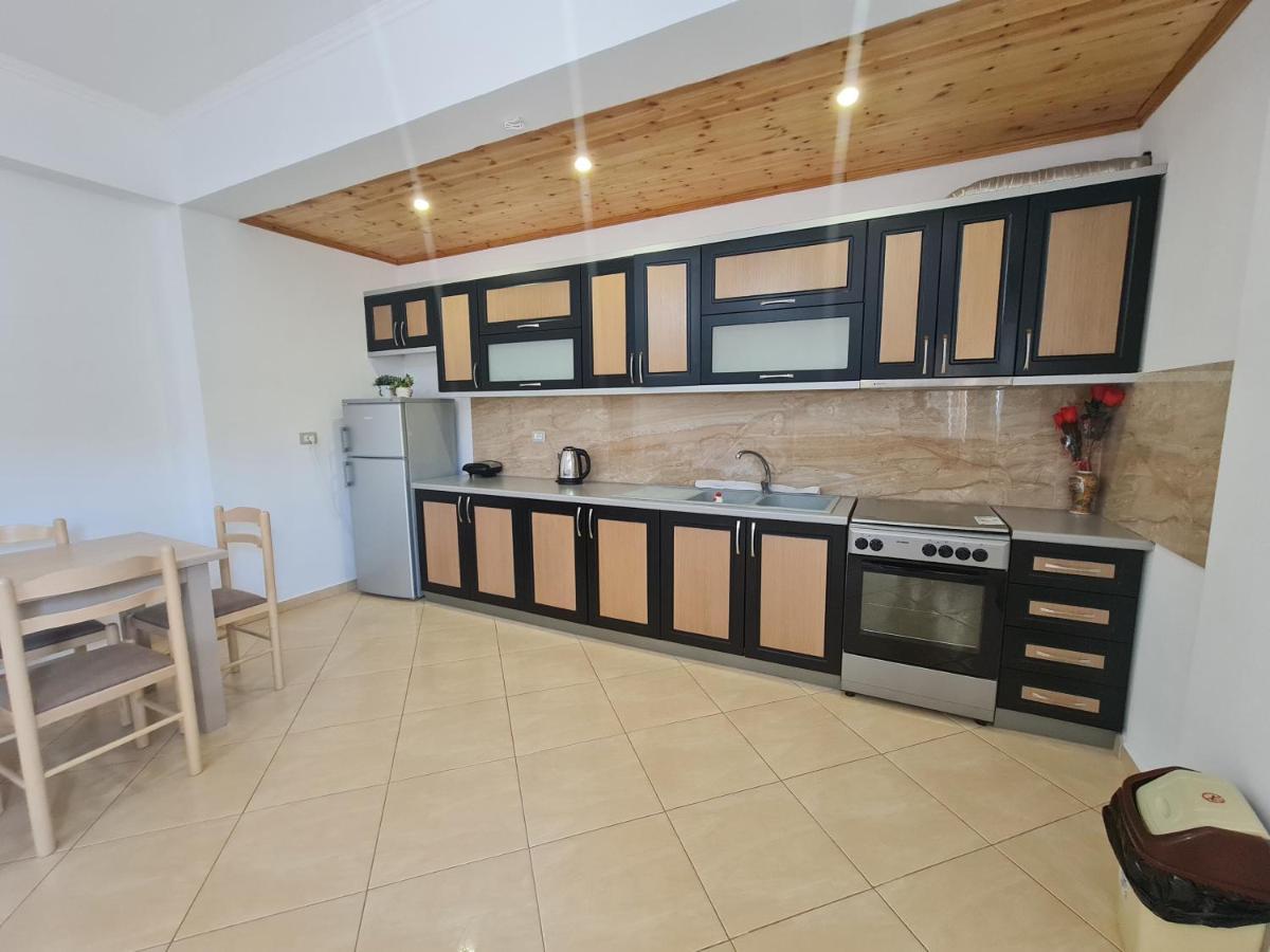 Glow Two Bedroom Apartment Ksamil Ngoại thất bức ảnh